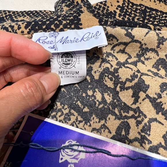 VINTAGE ROSE MARIE REID WRAPPED AROUND SKIRT - Picture 7 of 8